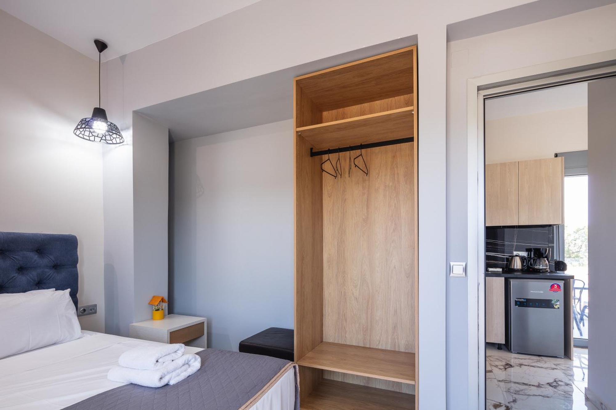 Hotel Iosifina, 80 Metres From Episkopi Beach! Dhrámia Habitación foto